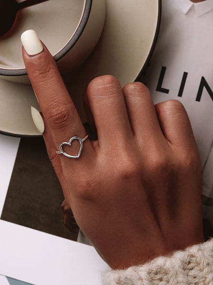 CLASSIC HEART RING