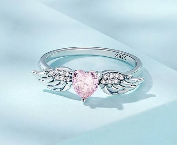 ANGEL WING RING